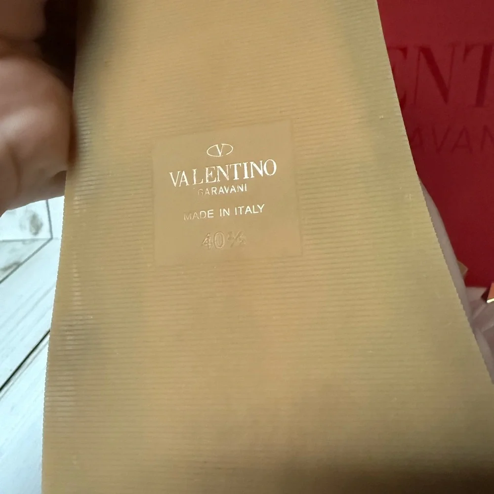 Valentino Garavani Nappa Roman Stud Platform Slide Sandals Sz 40.5 / 10.5 - Picture 13 of 14